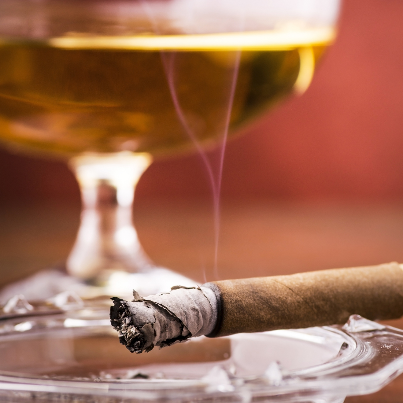 Does excessive alcohol consumption and smoking affect your skin?