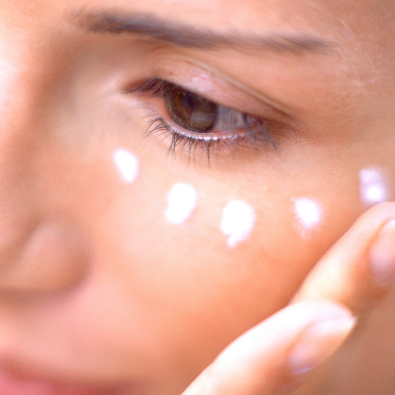 Which products can help heal maskne?